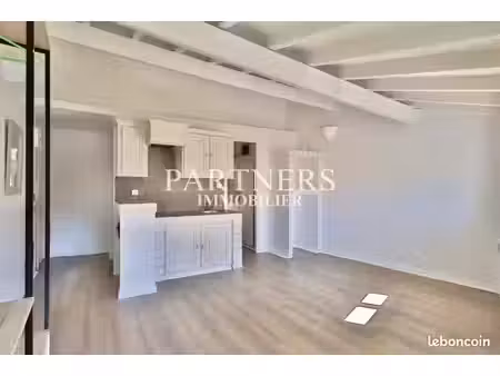 appartement 1 pièce 23 m²