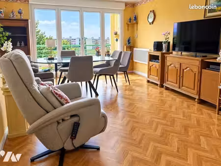 duplex 4 pièces 93 m²