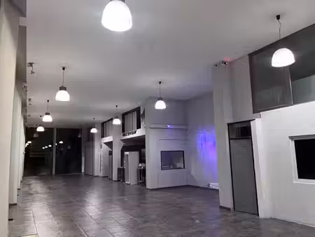 local commercial space for rent