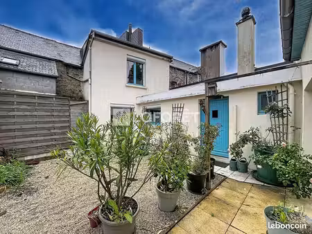 maison 7 pièces 128 m²
