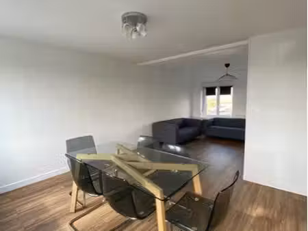 bel appartement meublé à louer