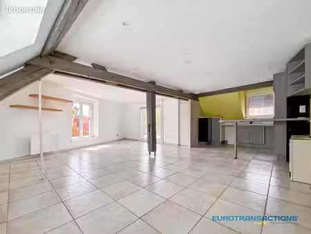 appartement 3 pièces 64 m²