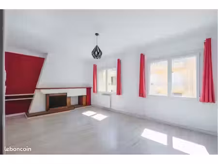 t4 traversant de 90m² rénové - quartier des platanes