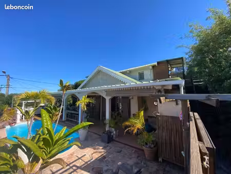 villa 6 pièces 110 m²