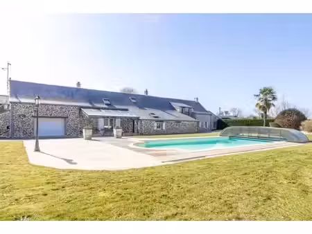 maison de luxe à vendre à ligné