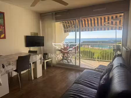 palavas-les-flots — t2 première ligne  vue mer  loggia de 11 
