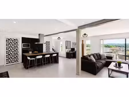 maison contemporaine dpe a  piscine et vue pyrénées