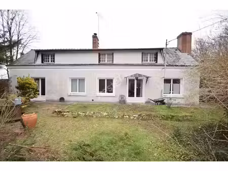 nouvelle exclusivité ! un cadre rare et préservé ! maison a finir de renover 8 min de la f