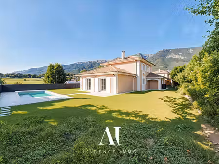 villa individuelle t6 – 191 m² utiles – 4 chambres - terrai