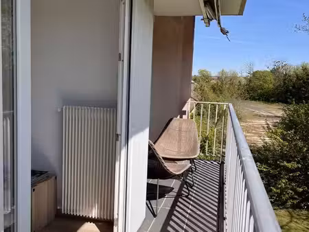 appartement 3 pièces 80 m²