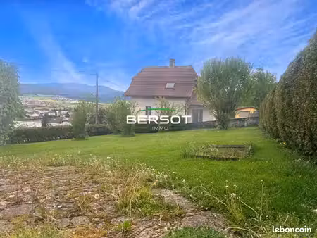 terrain 567 m² morteau