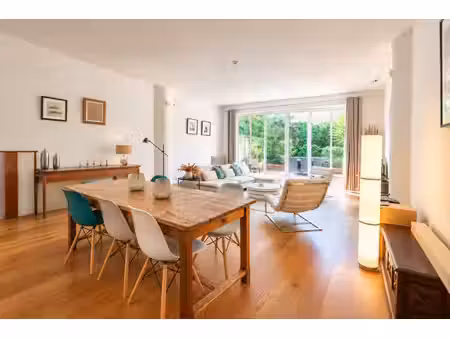 maison de ville à vendre dans le quartier saint bruno-saint augustin