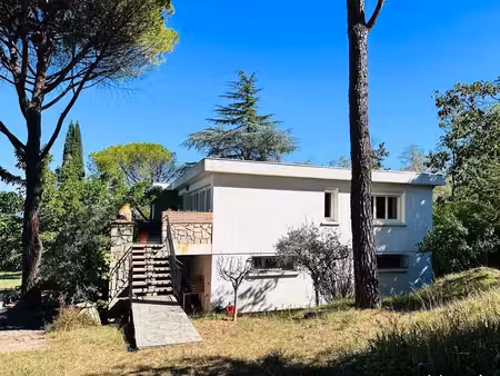 maison 5 pièces 175 m²