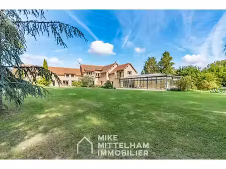 maison de luxe à vendre à montfort-l'amaury