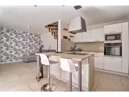 maison 3 pièces 51 m²