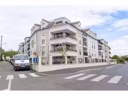 appartement 4 pièce(s)