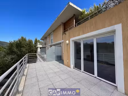 la garde appartement t2 avec garage  parking prive et belle