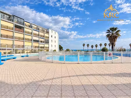 le grau-du-roi  plage nord  résidence avec piscine  studio rez-