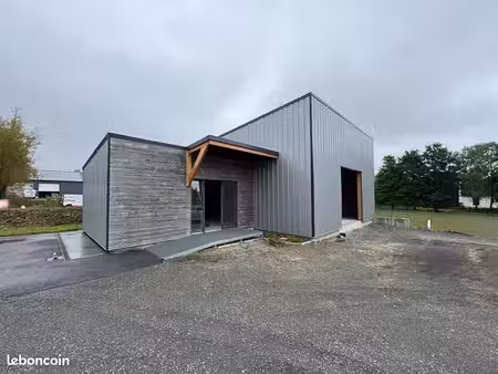 local 100 m² plouédern