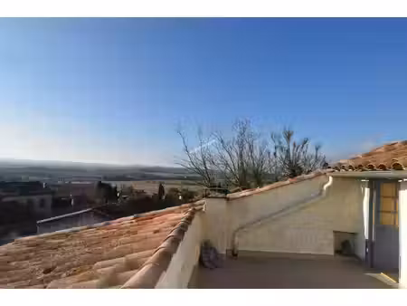 maison de village avec terrasse et superbe vue sur les pyrén