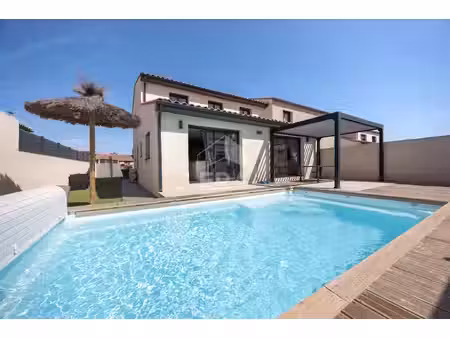 à vendre à pia : maison récente 6 pièces 135 m2 avec piscine