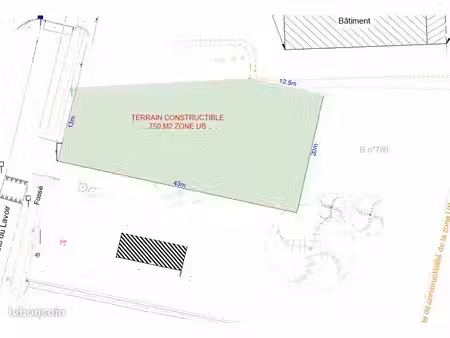 terrain constructible 750m2