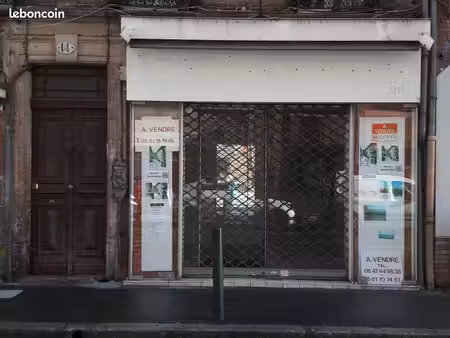 vend mur commerciaux + chartreuse meublée