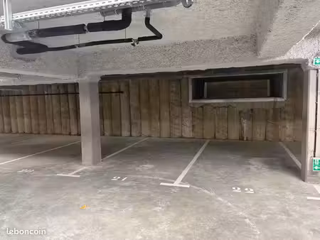 lot parking toulouse