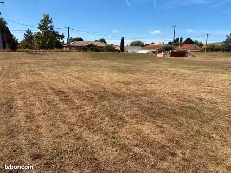 terrain 600 m² bessieres