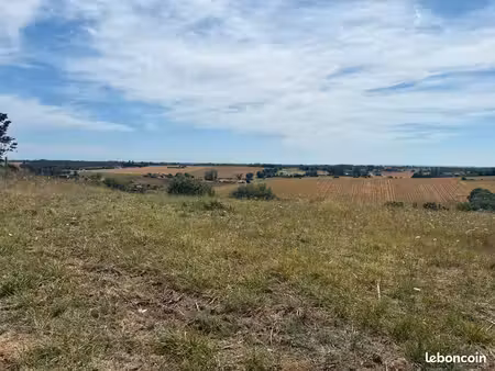 terrain 760 m² montjoire