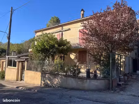 av maison individuelle de 200 m2