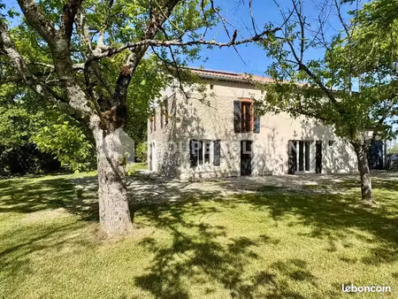maison 6 pièces 182 m²