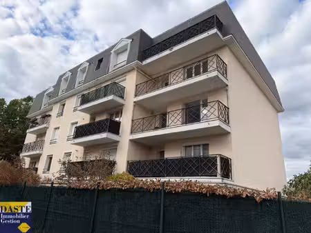 spacieux f2 à proximité de la gare de 48.89m2