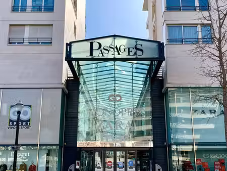 location commerce boulogne billancourt 92100 212m²