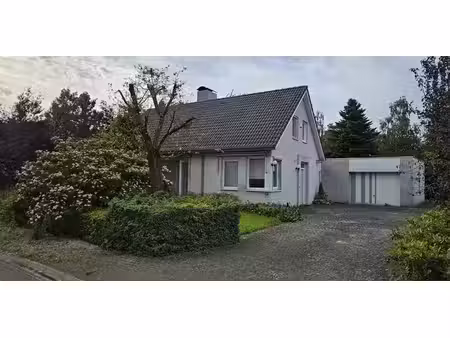 maison à louer à achel pour € 1.450 avec 4 chambres à coucher