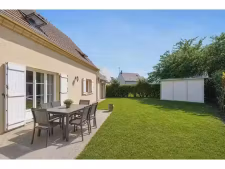 maison familiale 7 pièces – 5 chambres – 134 m² – terrain de 688 m² – lagny-le-sec