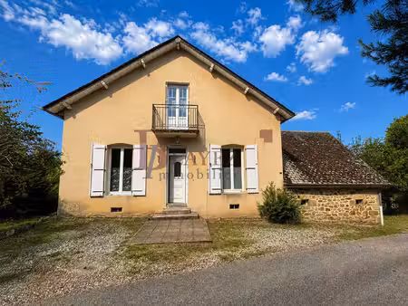 jolie maison avec jardin intimiste