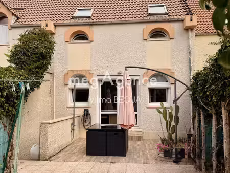 maison familiale 7 pièces à proximité immédiate de la gare de sens