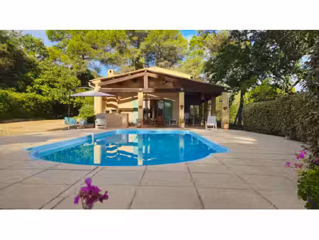 maison le cannet des maures 5 pièce(s) 156.50 m2