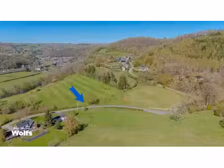 parcelle à bâtir de 1.015 m² dans un cadre verdoyant !