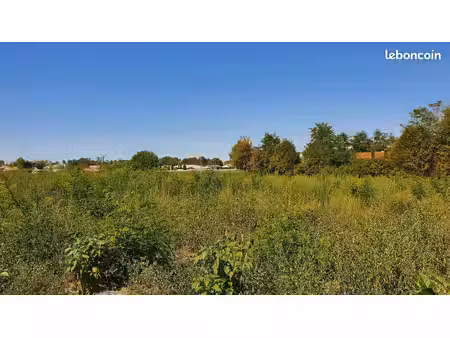 terrain 1 600 m² sadirac
