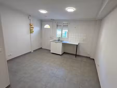 appartement studio à louer - 1 pièce - 24 92 m2 - tremblay en france - 93 - ile-de-france