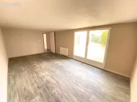 maison 2 pièces 70 m²