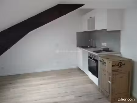 studio 1 pièce 17 m²