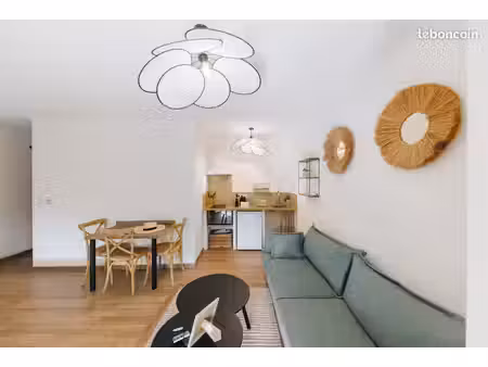 location hivernale mensuelle