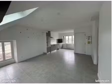 790e+60e - appart.52m2
