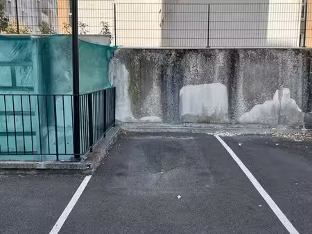 place de parking à louer