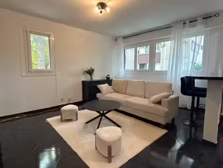 t2 meublé 47m2
