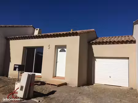 villa 4 pièces 81 m²