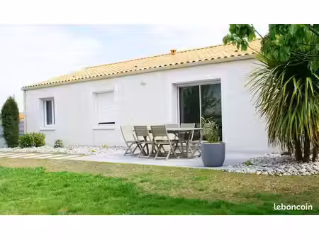 villa 4 pièces 81 m²